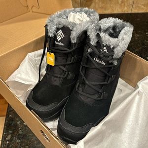 Women’s Columbia Black Snow Boots